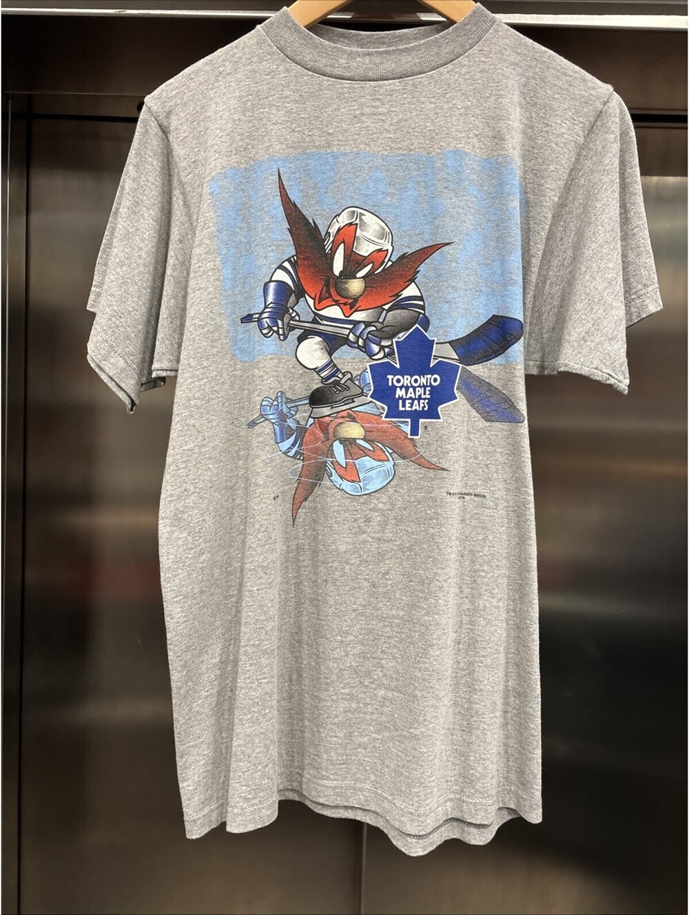 Vintage 97’ Toronto Maple Leafs Looney Tunes T Shirt